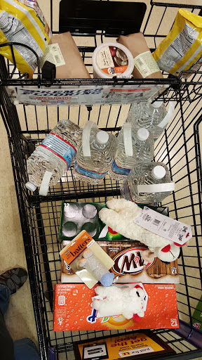 Grocery Store «Safeway», reviews and photos, 1071 11th St, Lakeport, CA 95453, USA