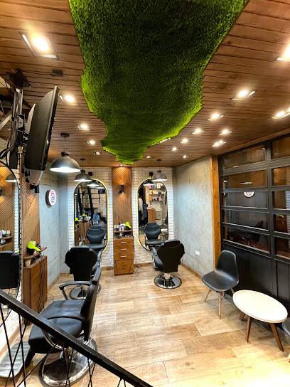 Amr Ammar barber Shop