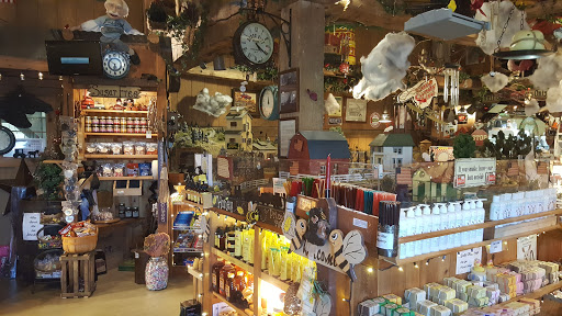 Grocery Store «Windy Acres Candy & Nut», reviews and photos, 6805 OH-73, Wilmington, OH 45177, USA