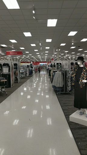 Department Store «Target», reviews and photos, 6100 Broadmoor St, Mission, KS 66202, USA