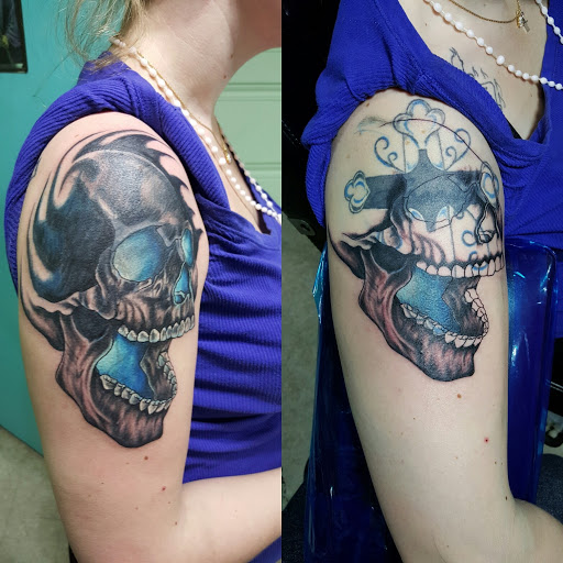 Tattoo Shop «Made You Look Custom Tattoo», reviews and photos, 1440 E Washington Ave, Madison, WI 53703, USA