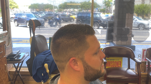 Barber Shop «Silver Clipper Barber Shop», reviews and photos, 512 21st St, Vero Beach, FL 32960, USA