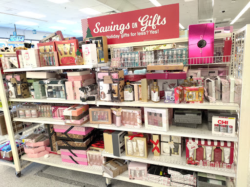 Clothing Store «Ross Dress for Less», reviews and photos, 3050 Festival Way, Waldorf, MD 20601, USA