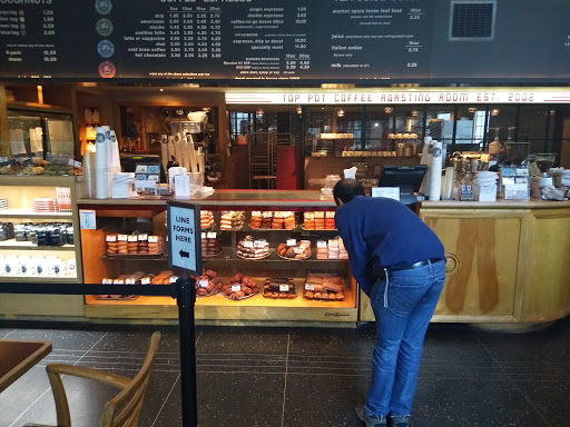 Donut Shop «Top Pot Doughnuts», reviews and photos, 2124 5th Ave, Seattle, WA 98121, USA