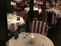 Atmosphère du Restaurant servant du couscous Sonia à Paris - n°17