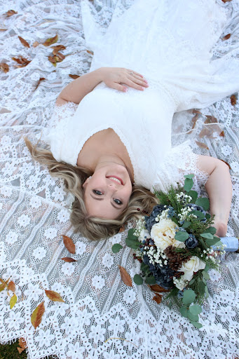 Bridal Shop «A Closet Full of Dresses», reviews and photos, 1249 N Greenfield Rd, Mesa, AZ 85205, USA