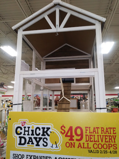 Home Improvement Store «Tractor Supply Co.», reviews and photos, 176 Finley Rd, Belle Vernon, PA 15012, USA