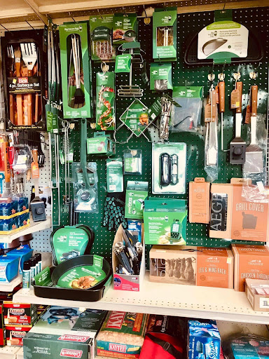 Hardware Store «Hometown Hardware», reviews and photos, 259 Closter Dock Rd, Closter, NJ 07624, USA