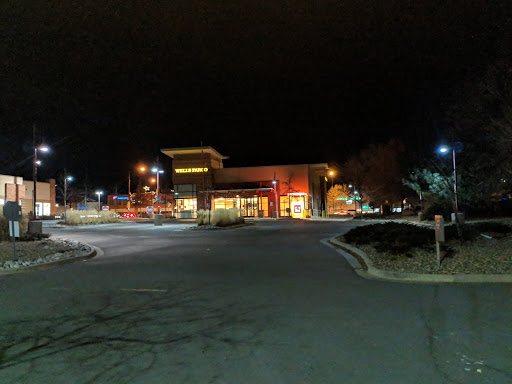 Bank «Wells Fargo Bank», reviews and photos