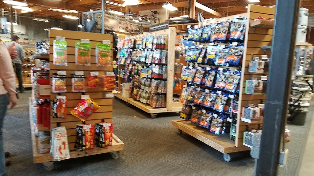 REI - Roseville, CA 95678 - Location, Reviews, Hours and Information.