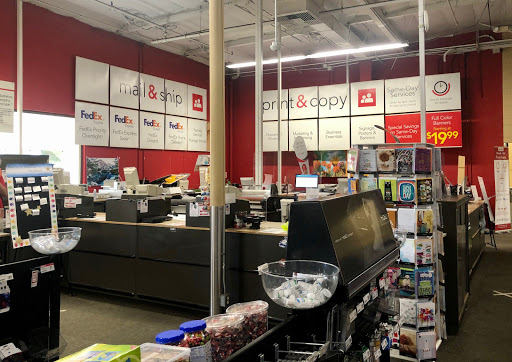 Office Supply Store «Office Depot», reviews and photos, 25 E Hillcrest Dr, Thousand Oaks, CA 91360, USA