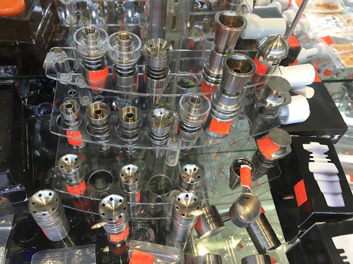 Tobacco Shop «Monsters of Rock 2 Smoke Shop & Vape», reviews and photos, 1189 S De Anza Blvd, San Jose, CA 95129, USA