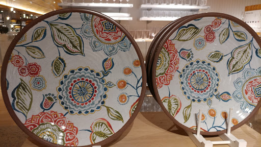 Furniture Store «Crate and Barrel», reviews and photos, 8505 Park Meadows Center Dr, Lone Tree, CO 80124, USA