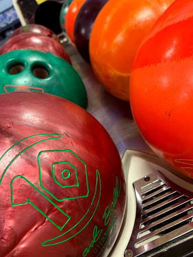 Bowling Alley «Obx Bowling», reviews and photos, 200 W Satterfield Landing Rd, Kill Devil Hills, NC 27948, USA