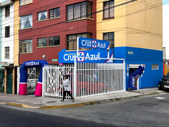 Farmacia Cruz Azul Luis Vacari - Quito