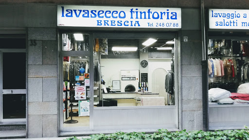 Lavanderia Tintoria Brescia Torino