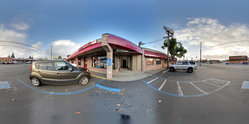 Grocery Store «East Market & Restaurant», reviews and photos, 3405 El Camino Ave, Sacramento, CA 95821, USA