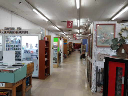 Discount Store «Bargain Hunt», reviews and photos, 1927 Irvin Cobb Dr, Paducah, KY 42003, USA