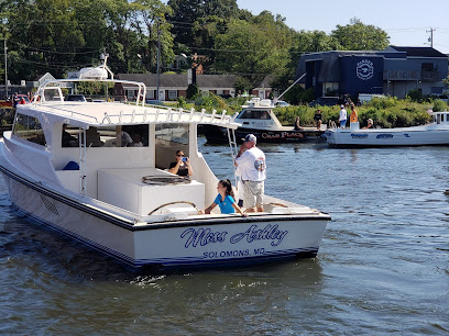 Chesapeake Cowboys Boat Docking Competition