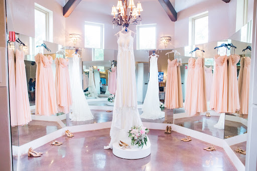 Wedding Venue «Hidden Falls», reviews and photos, 2225 Bridal Veil, Spring Branch, TX 78070, USA