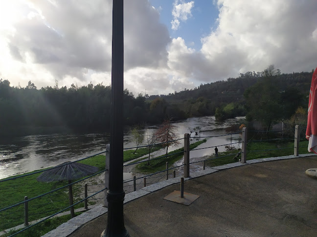 Comentários e avaliações sobre o Bar Da Praia Fluvial