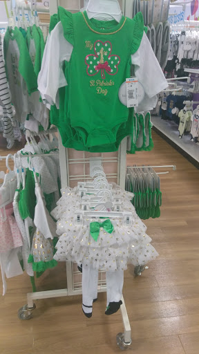 Shopping Mall «Drew 19 Shopping Center», reviews and photos, 21311 US Hwy 19 N, Clearwater, FL 33765, USA