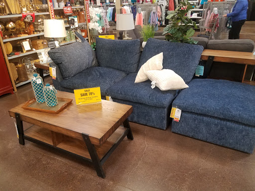 Grocery Store «Fred Meyer», reviews and photos, 2500 Santiam Hwy SE, Albany, OR 97322, USA