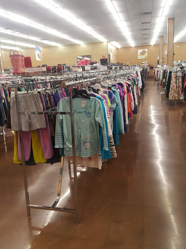 Thrift Store «Goodwill Super Store», reviews and photos, 1100 W Arkansas Ln, Arlington, TX 76013, USA