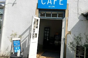 Courtyard Cafe Hope image