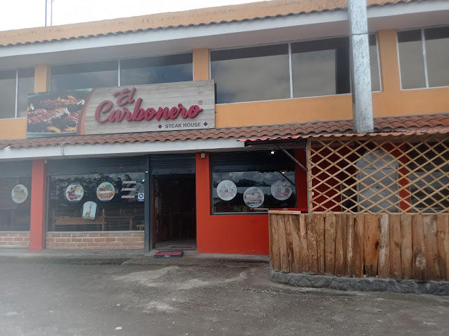 Opiniones de Parrilladas El Carbonero en Latacunga - Restaurante