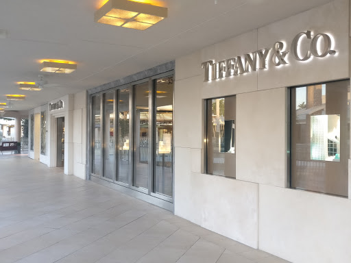 Jewelry Store «Tiffany & Co.», reviews and photos, 5435 Tamiami Trail N, Naples, FL 34108, USA