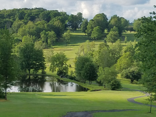 Golf Course «Grandview Farms Golf Course», reviews and photos, 400 Hartwell Rd, Berkshire, NY 13736, USA