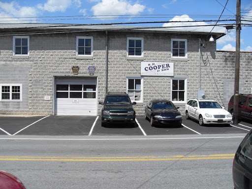 Auto Repair Shop «R H Cooper & Son, Inc», reviews and photos, 115 W Main St, Salunga, PA 17538, USA