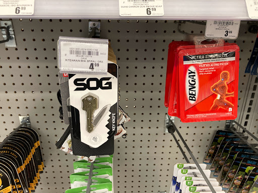 Sporting Goods Store «Academy Sports + Outdoors», reviews and photos, 1101 W Arbrook Blvd, Arlington, TX 76015, USA