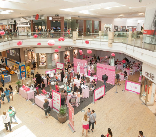 The Shops at Palm Desert image