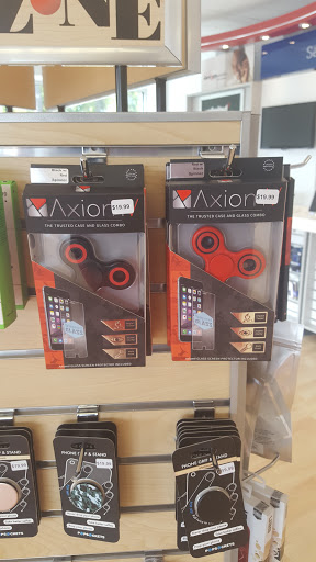 Cell Phone Store «Verizon Authorized Retailer - Wireless Zone», reviews and photos, 129 US-6, Mahopac, NY 10541, USA