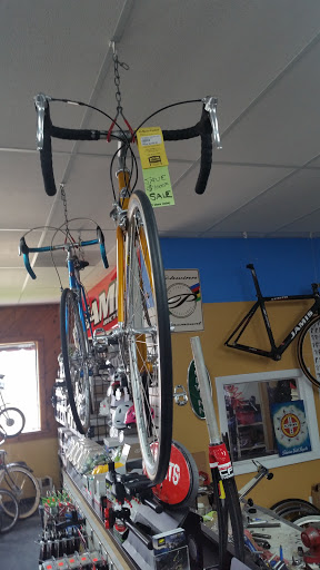 Bicycle Store «Fort Myers Cyclery - Schwinn GT Jamis Colnago», reviews and photos, 3630 S Cleveland Ave, Fort Myers, FL 33901, USA