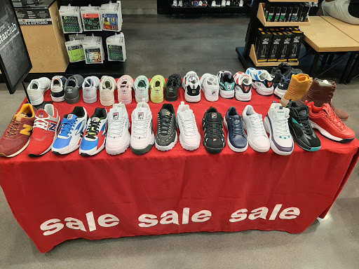 Department Store «Nordstrom Cherry Hill», reviews and photos, 2000 NJ-38, Cherry Hill, NJ 08002, USA