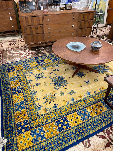 Antique Store «Buy and Consign», reviews and photos, 1250 Main St, Waltham, MA 02451, USA