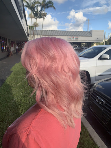 Beauty Salon «Illusions Hair Salon», reviews and photos, 2769 E Oakland Park Blvd, Fort Lauderdale, FL 33306, USA