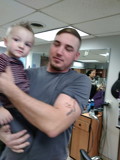 Beauty Salon «Quick Cuts Family Hair Care», reviews and photos, 7249 W Greenfield Ave, Milwaukee, WI 53214, USA