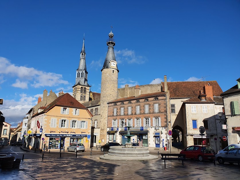 Les Arcades à Saint-Pourçain-sur-Sioule (Allier 03)