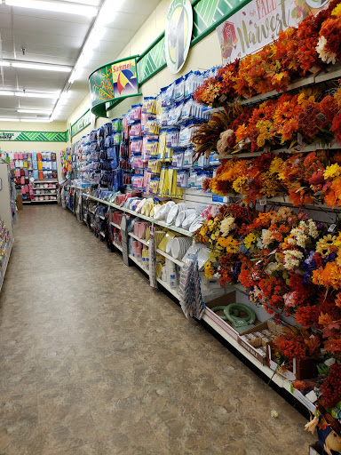 Dollar Store «Dollar Tree», reviews and photos, 30887 Orchard Lake Rd, Farmington Hills, MI 48334, USA