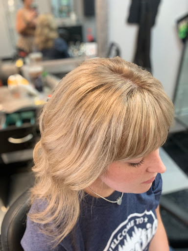 Beauty Salon «Heads Up Salon», reviews and photos, 692 W Eads Pkwy, Lawrenceburg, IN 47025, USA