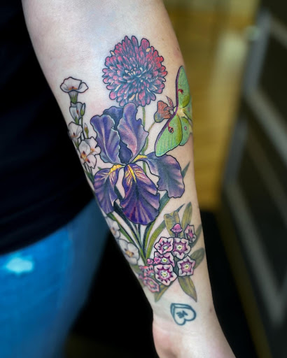 Explore arm tattoo sleeve ideas, creative tattoo ideas in Bellefonte, available at Juniper Studio