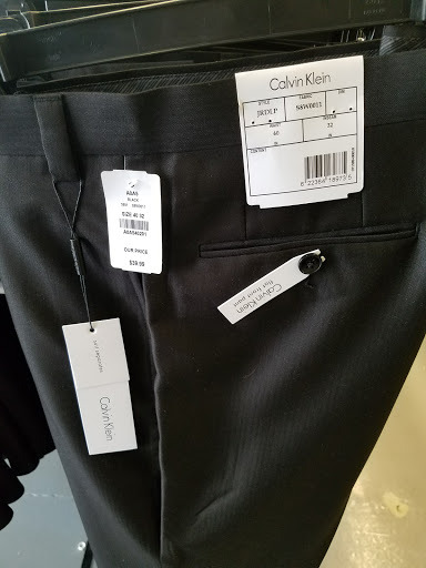 Clothing Store «K&G Fashion Superstore», reviews and photos, 5802 E Virginia Beach Blvd #108, Norfolk, VA 23502, USA