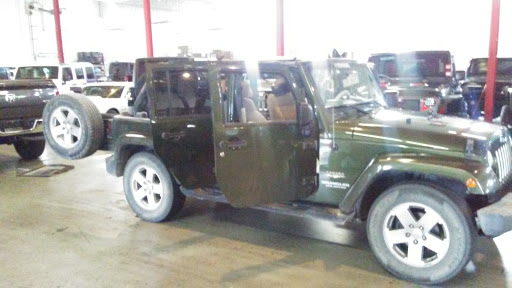 Car Dealer «Bayshore Automotive», reviews and photos, 2801 Adamo Dr, Tampa, FL 33619, USA