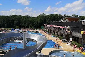 Swimming pool Flošna image