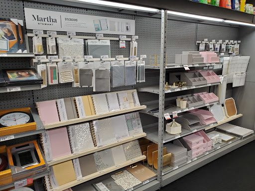 Office Supply Store «Staples», reviews and photos, 2840 E Germann Rd, Chandler, AZ 85286, USA