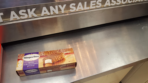 Convenience Store «7 -eleven - Rittenhouse Square Convenience», reviews and photos, 226 W Rittenhouse Square, Philadelphia, PA 19103, USA